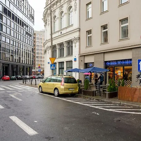 Metro Swietokrzyska
